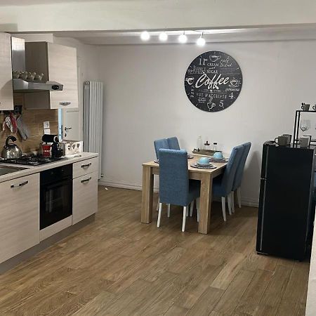 Ai Barutoli Apartment Perugia Ngoại thất bức ảnh