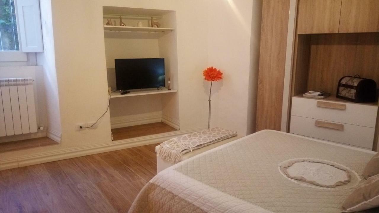 Ai Barutoli Apartment Perugia Ngoại thất bức ảnh
