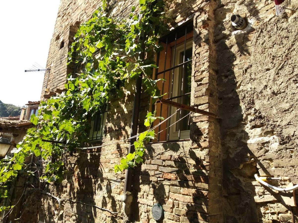 Ai Barutoli Apartment Perugia Ngoại thất bức ảnh