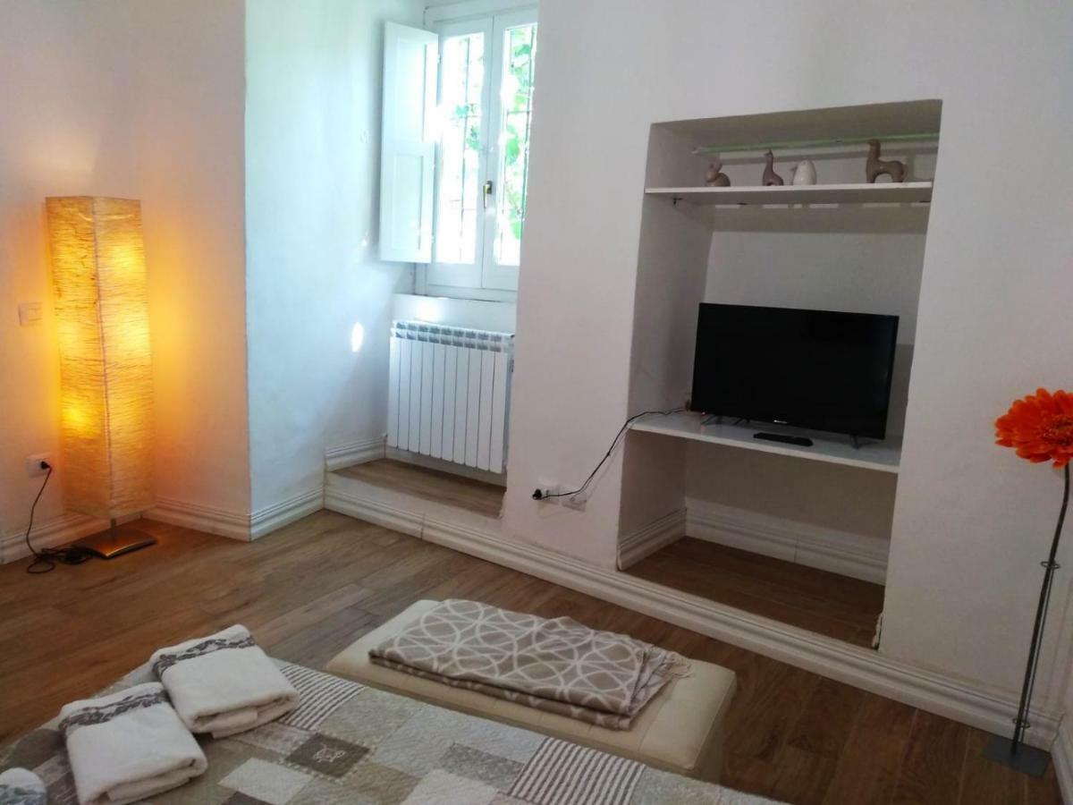 Ai Barutoli Apartment Perugia Ngoại thất bức ảnh